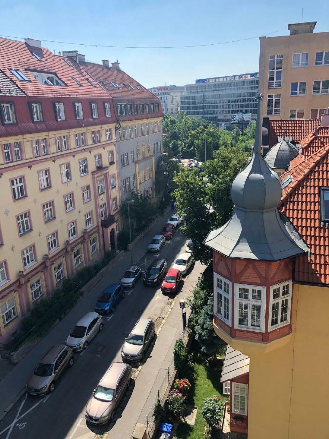 Appartement Dobrobeat à Bratislava Extérieur photo